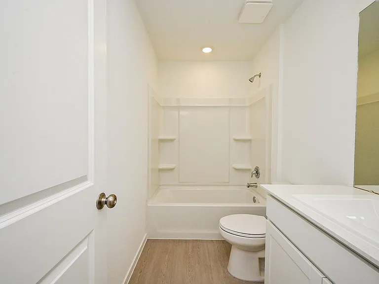 6818 Flowering Ginger Ln — Photo 31