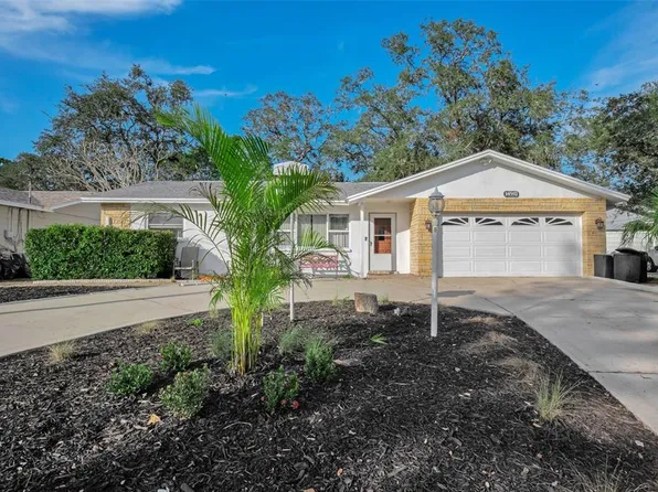 14557 Apache Ave, Largo, FL 33774