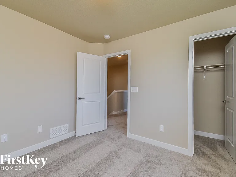 6931 Akela Ln — Photo 13