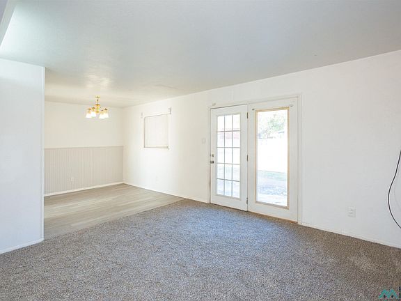 4th image of 802 Cimarron Pl