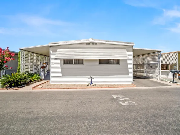 221 W Herndon Ave Space 184, Pinedale, CA 93650