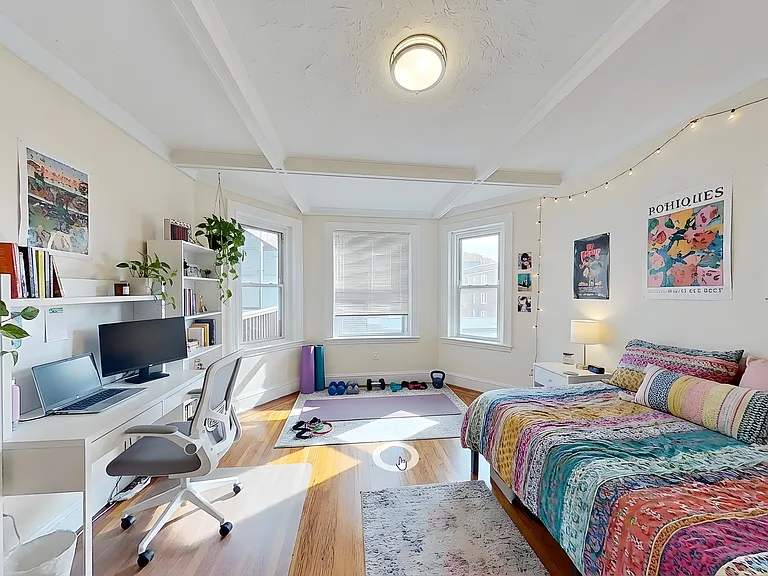 73 Thatcher St #2O2 — Photo 6