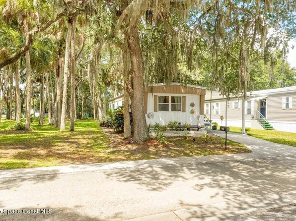 388 Holiday Park Blvd NE, Palm Bay, FL 32907