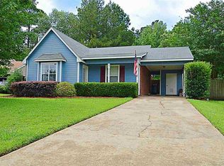 106 Barnett Bend Ln, Brandon, MS 39047