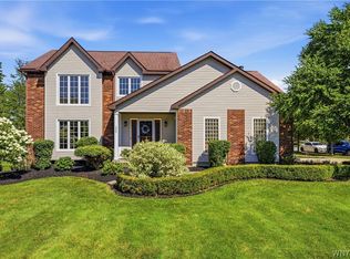 205 Enchanted Frst N, Lancaster, NY 14086