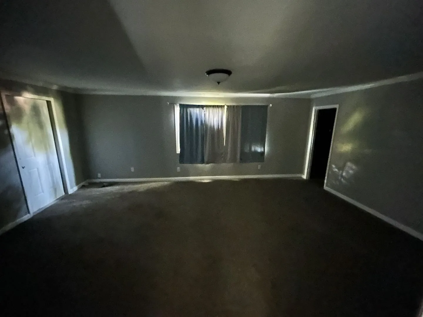 For Lease — Photo 3