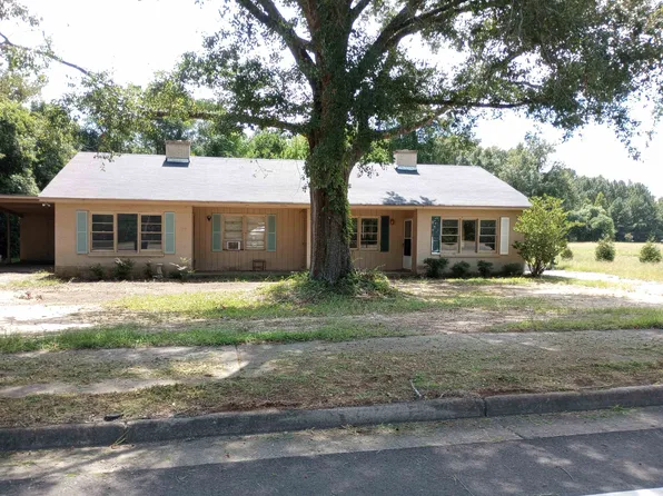 112 E Marion St, Reynolds, GA 31076