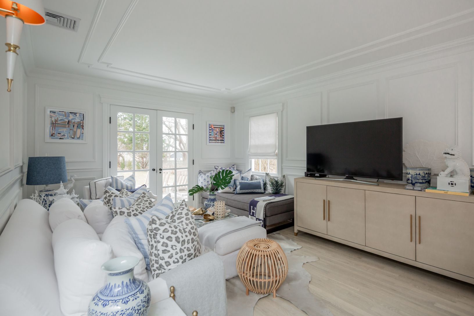  Open Living and Dining Area