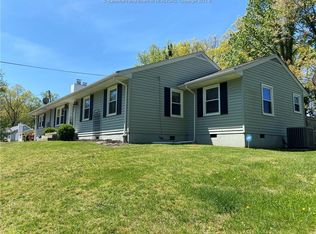 1530 Loudon Heights Rd, Charleston, WV 25314