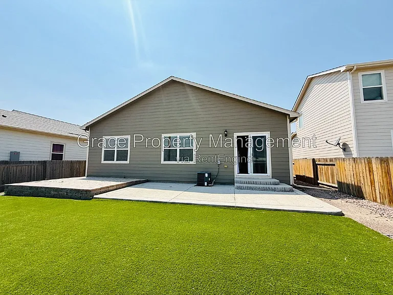 524 Jordan St — Photo 19