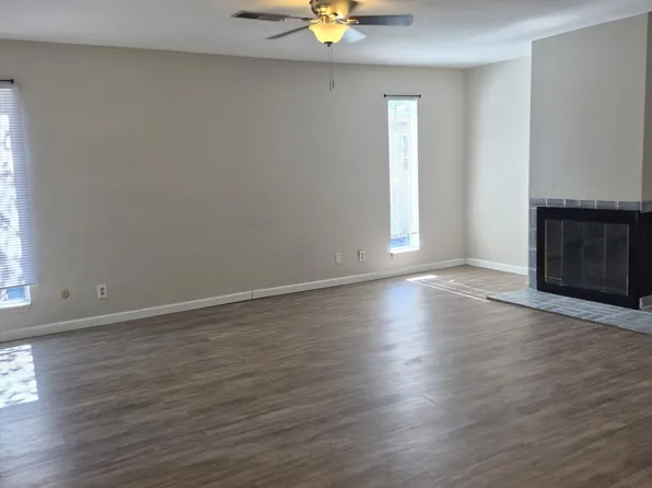 7495 Prairie Rd NE, Albuquerque, NM 87109