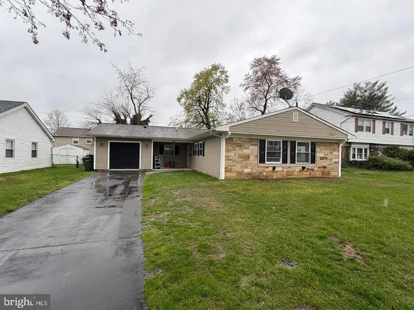 47 Elmwood Ln, Willingboro, NJ 08046
