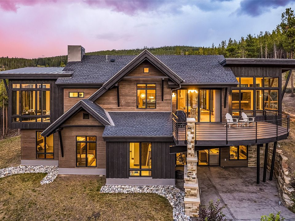 1st image of 726 Discovery Hill Drive