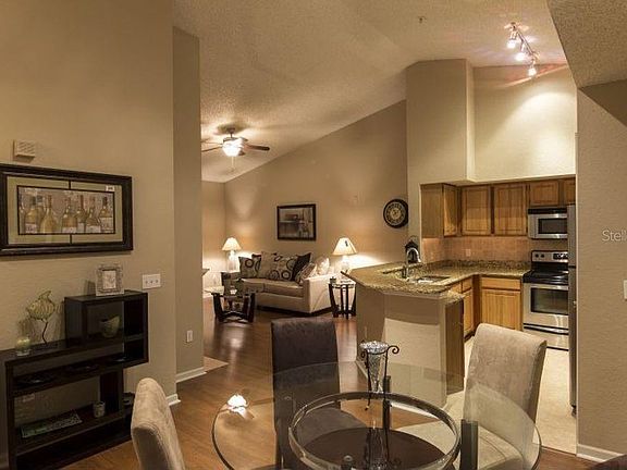 3rd image of 8301 Elm Park Dr APT 639