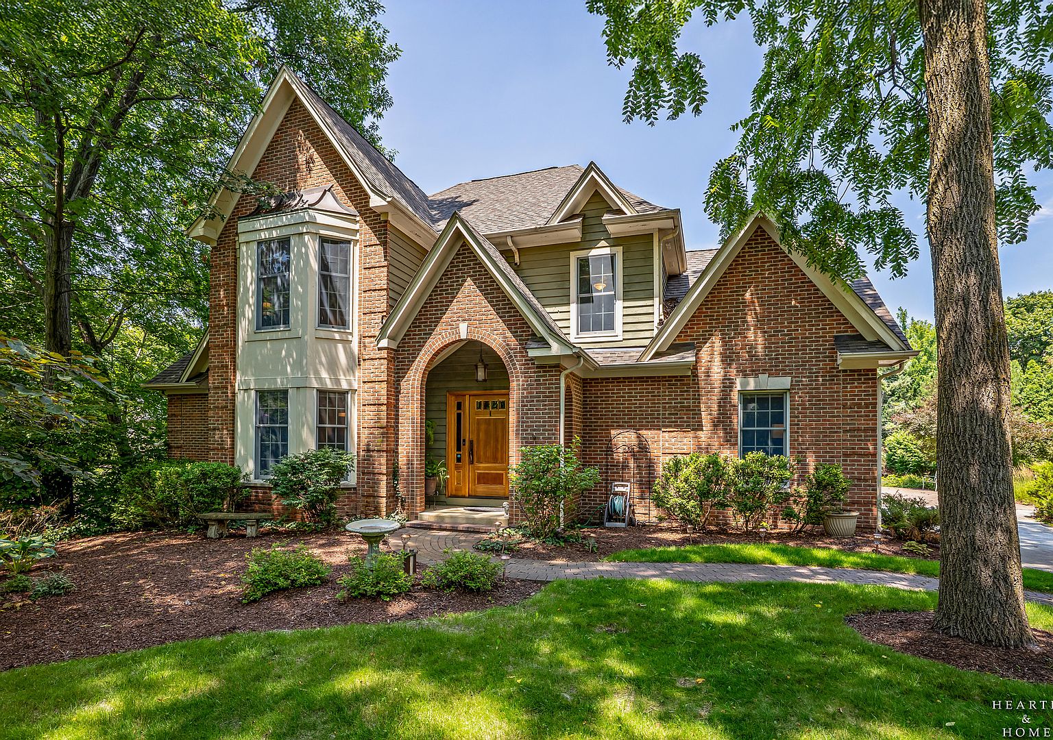 36W628 Oak Hill Dr, Dundee, IL 60118 | MLS #12589363 | Zillow