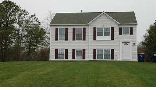 1st image of 76 Dickson Dr