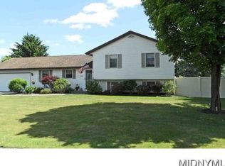 8002 Brookside Dr, Rome, NY 13440