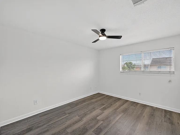 6111 Beverly Hill St #7 — Photo 13