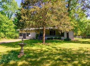 36 Taxidermy Rd, Perryville, AR 72126