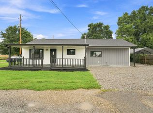 317 1/2 Long St, Ashville, OH 43103