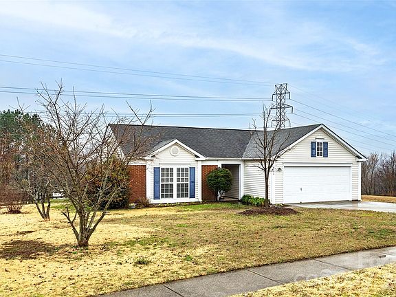3rd image of 132 Sella Ridge Dr