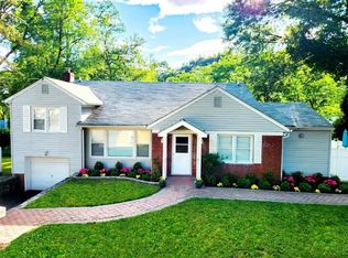 47 Nimitz Rd, Yonkers, NY 10710