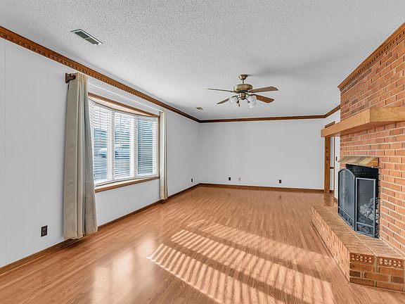 4th image of 434 Old Hunts Bridge Rd