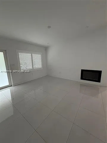 3311 Monegro St — Photo 9