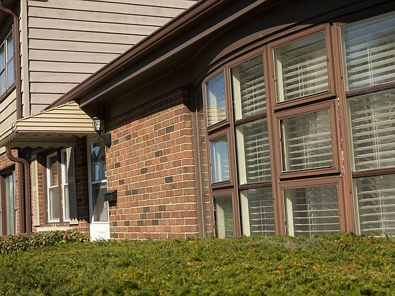 2nd image of 257 Montgomery Ln