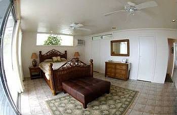 4th image of 75-5984 Alii Dr