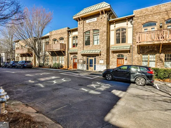 1846 Gordon Mnr NE, Atlanta, GA 30307