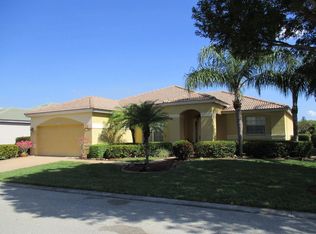 11123 Lakeland Cir, Fort Myers, FL 33913