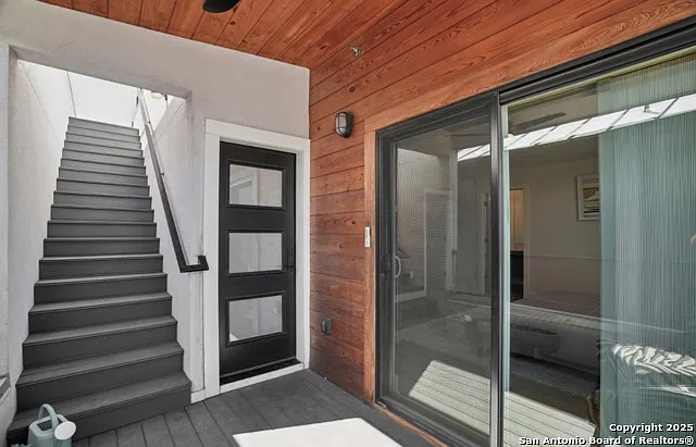 310 Clay St #11 — Photo 23