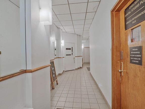 3rd image of 420 W 23rd St APT Gf
