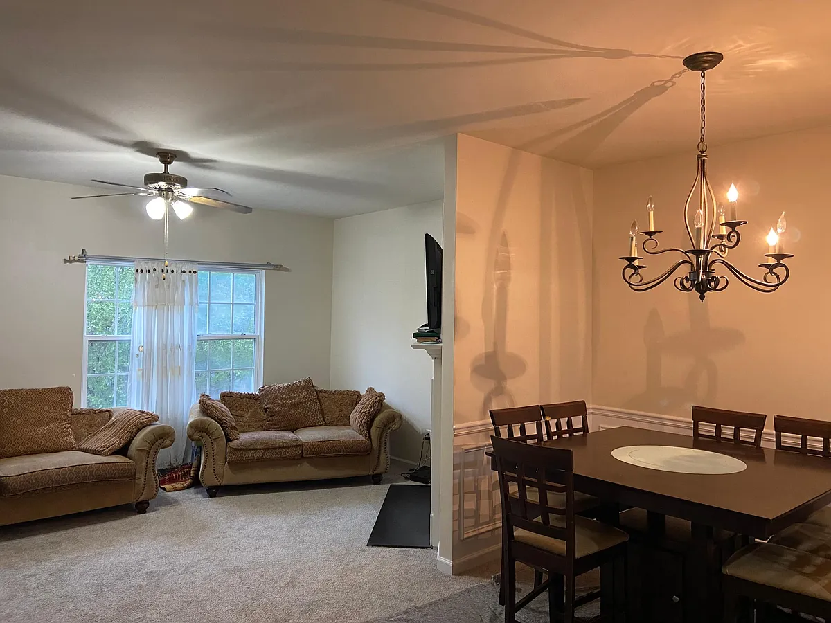 Building Photo - 2875 Cross Creek Ct