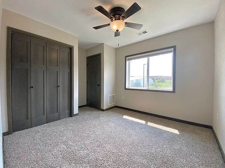786 Peregrine Cir — Photo 68
