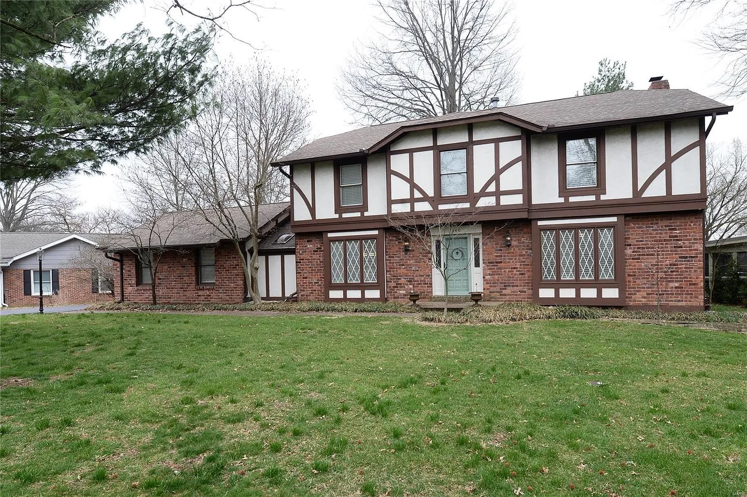 840 Briarfarm Ln photo 1