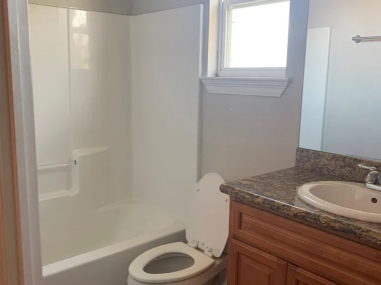 5846B Florida Ave — Photo 12