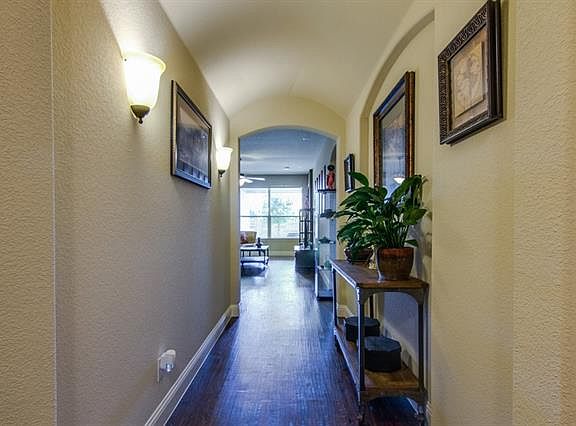 5th image of 6973 Warbler Ln