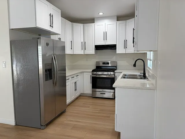7519 Amigo Ave #1 — Photo 2