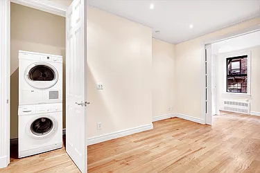 Rented by Cooper & Cooper Real Estate