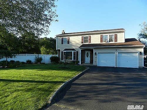1st image of 23 Gina Ct