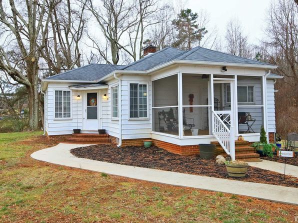 Roxboro Real Estate Roxboro Nc Homes For Sale Zillow