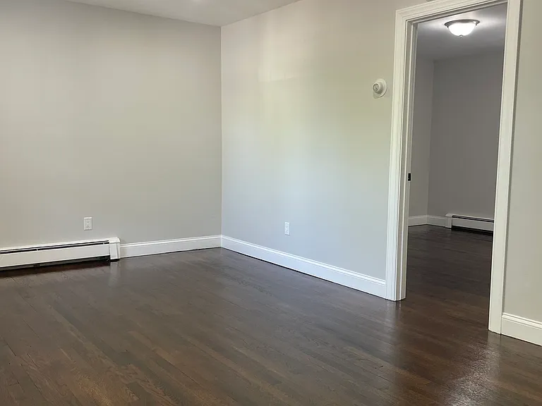 Grove Street Apartments — Photo 8