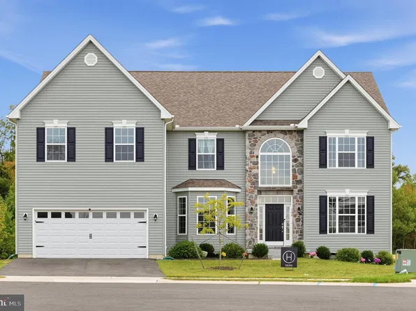 106 Eastbrook Ct, Dover, DE 19904