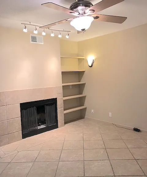 2110 Rio Grande St #204 — Photo 2