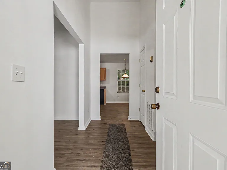 2233 Glen Briar Way — Photo 18