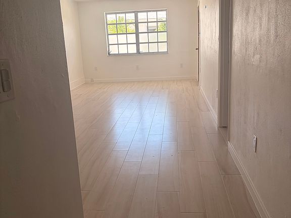 5th image of 251 Galen Dr APT 302