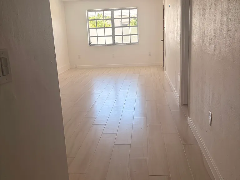 251 Galen Dr #302 — Photo 5