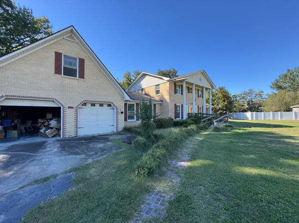 509 N Western Dr, Bishopville, SC 29010